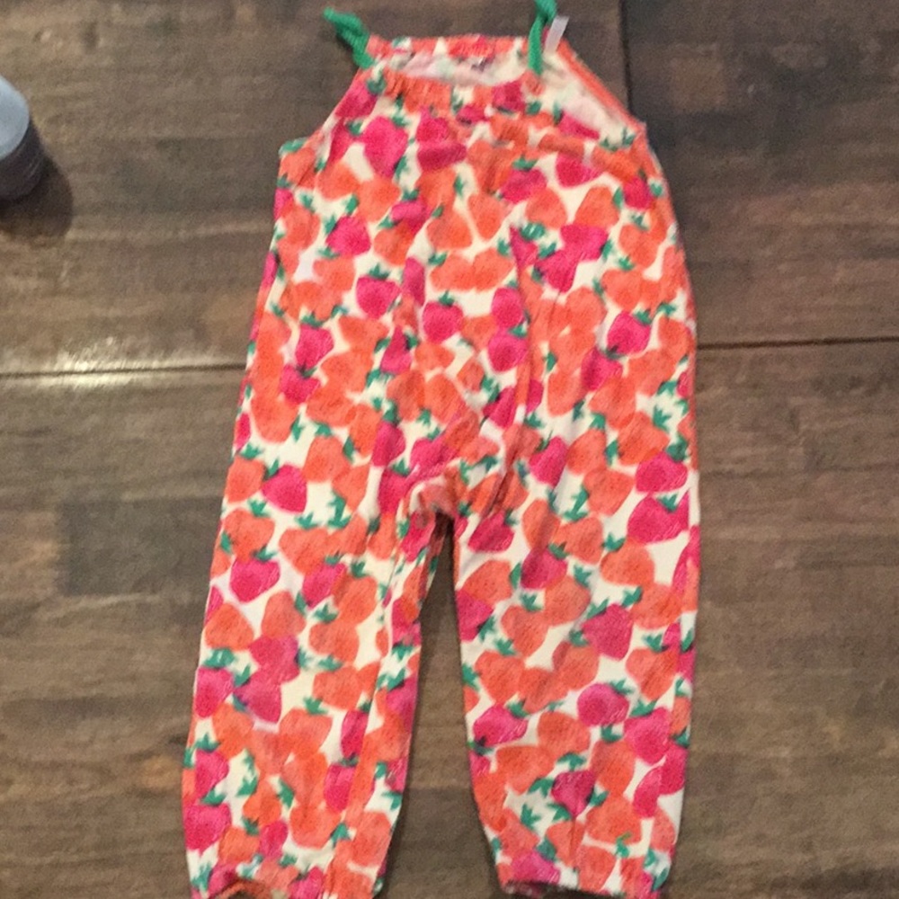 Strawberry Jumper